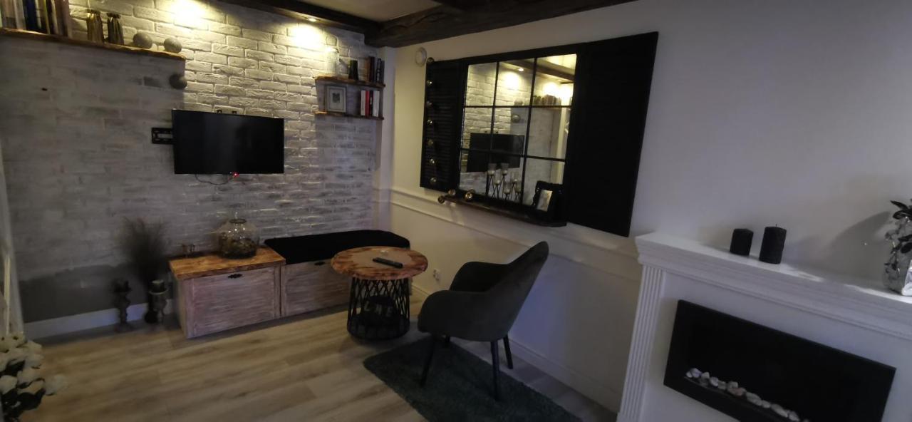 Appartement Akacjowa 3 A à Malbork Extérieur photo